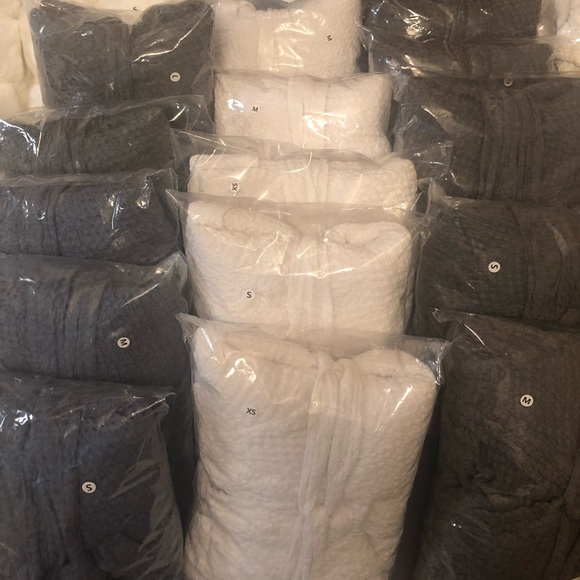 WAFFLE ROBE - Picture 4 of 6